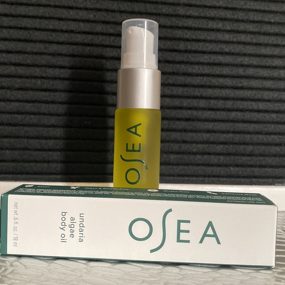 COPY - Osea Malibu Undaria Algae Body Oil - Picture 3 of 4